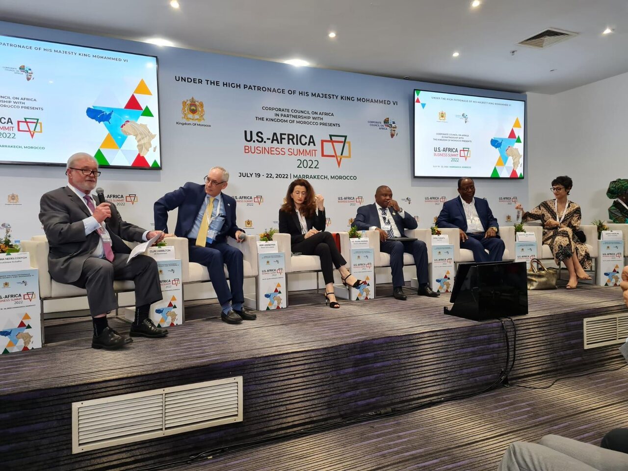 Inovação e tecnologia para competências em África